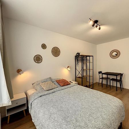 Les Studios D'Elina - Entree Autonome Chatellerault Bagian luar foto