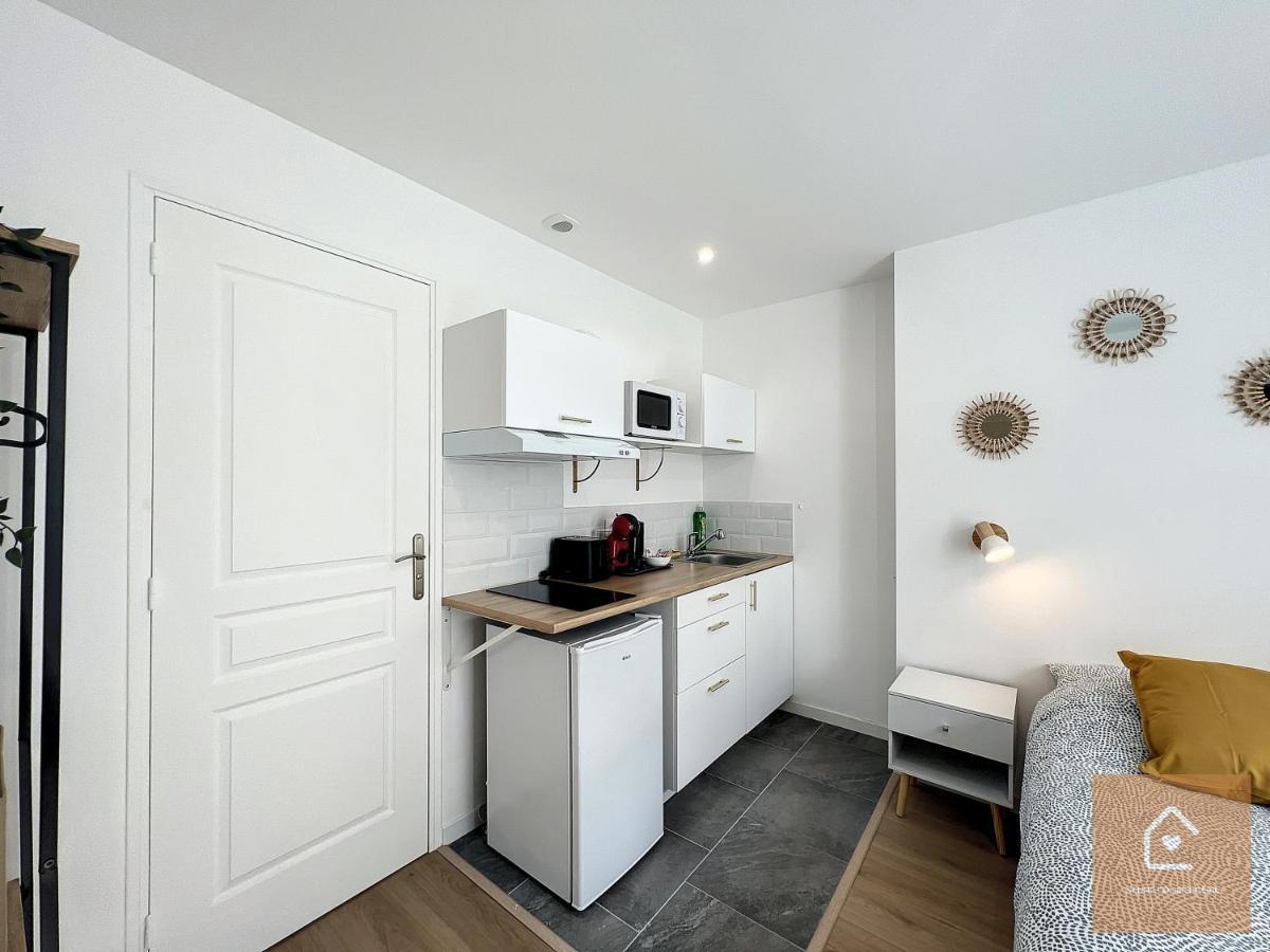Les Studios D'Elina - Entree Autonome Chatellerault Bagian luar foto